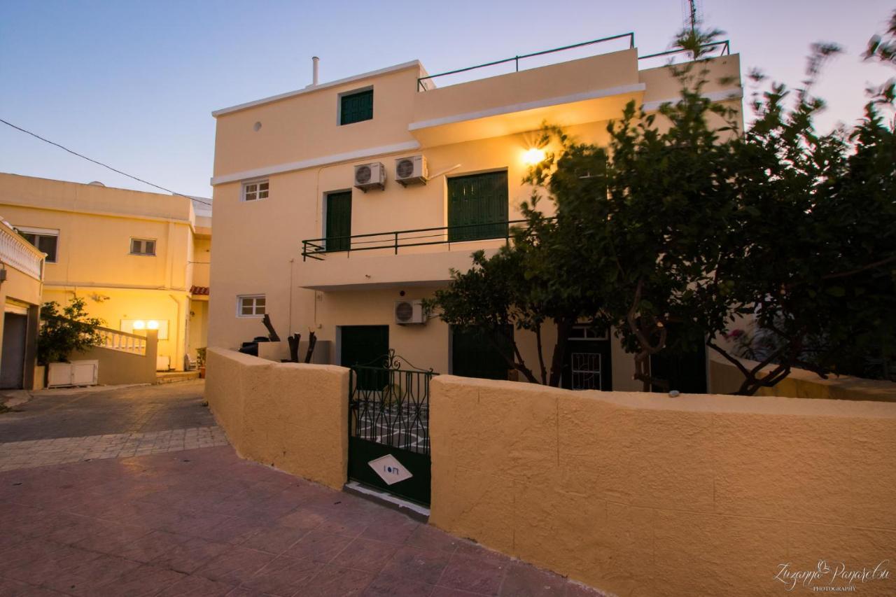 Pier Apartments كارباثوس المظهر الخارجي الصورة